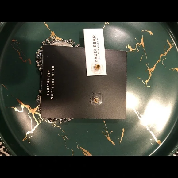 NWT BaubleBar Sliver Gray Earring - Picture 2 of 2